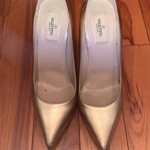 Valentino Heels .